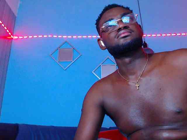 BlackStalliion69 Sex Cam Show