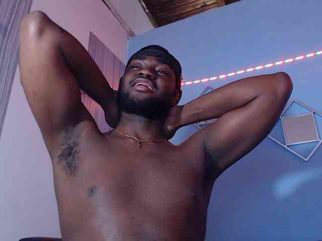 BlackStalliion69 Sex Cam Show