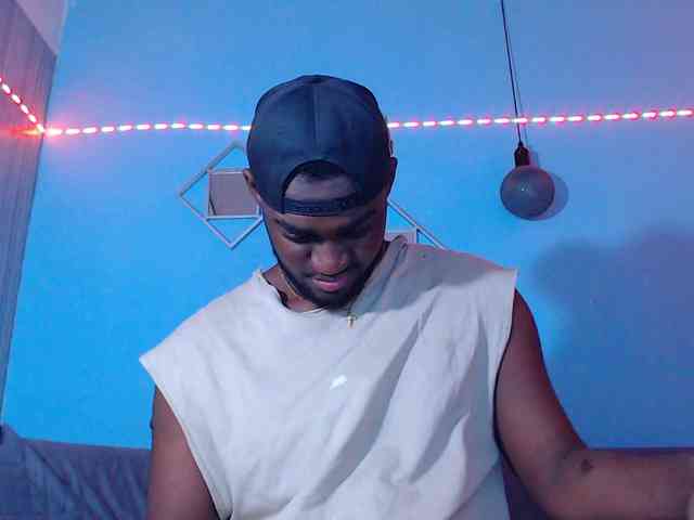 BlackStalliion69 Sex Cam Show