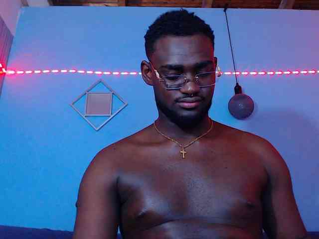 BlackStalliion69 Sex Cam Show