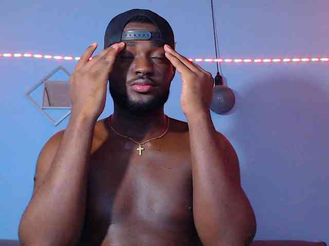 BlackStalliion69 Sex Cam Show