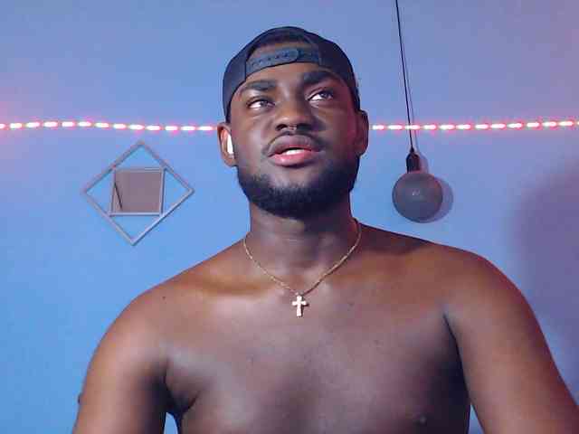 BlackStalliion69 Sex Cam Show