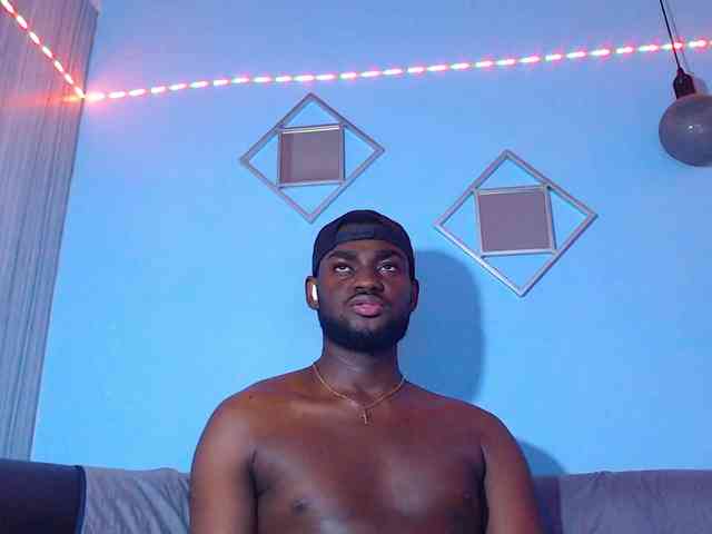 BlackStalliion69 Sex Cam Show