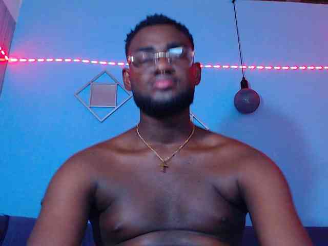 BlackStalliion69 Sex Cam Show