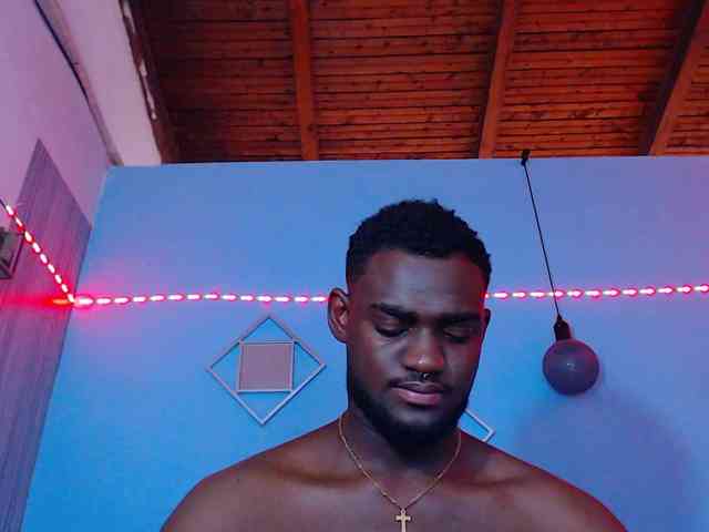 BlackStalliion69 Sex Cam Show