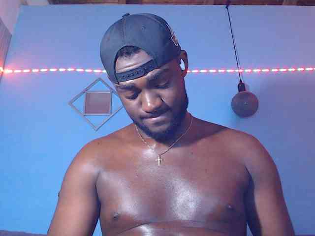BlackStalliion69 Sex Cam Show