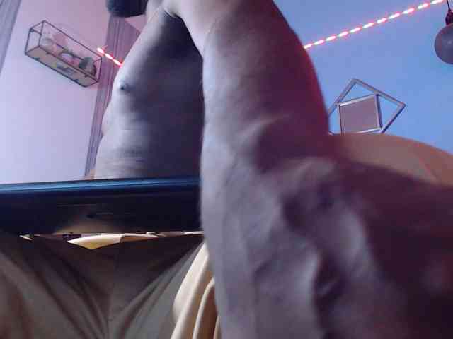 BlackStalliion69 Sex Cam Show