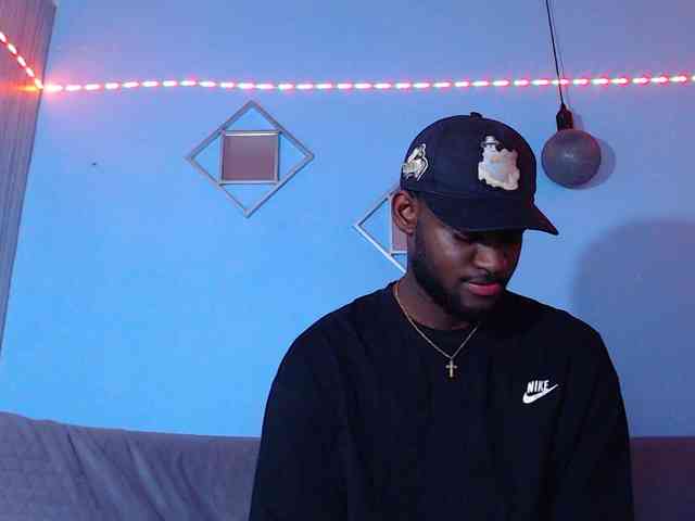 BlackStalliion69 Sex Cam Show