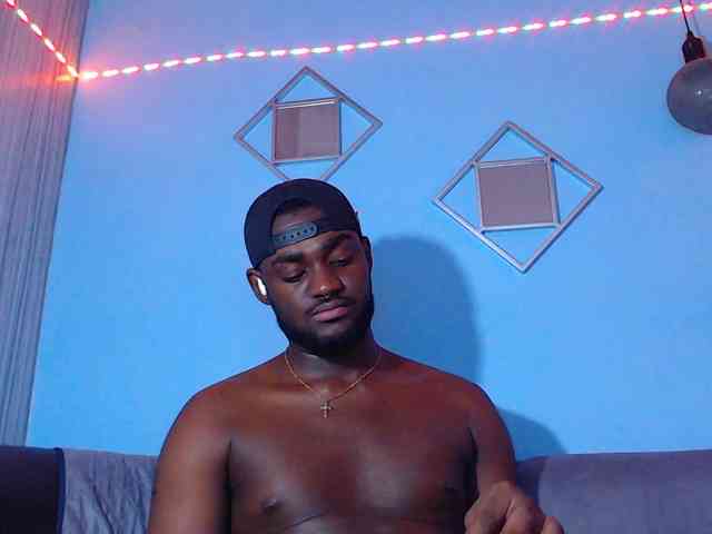 BlackStalliion69 Sex Cam Show
