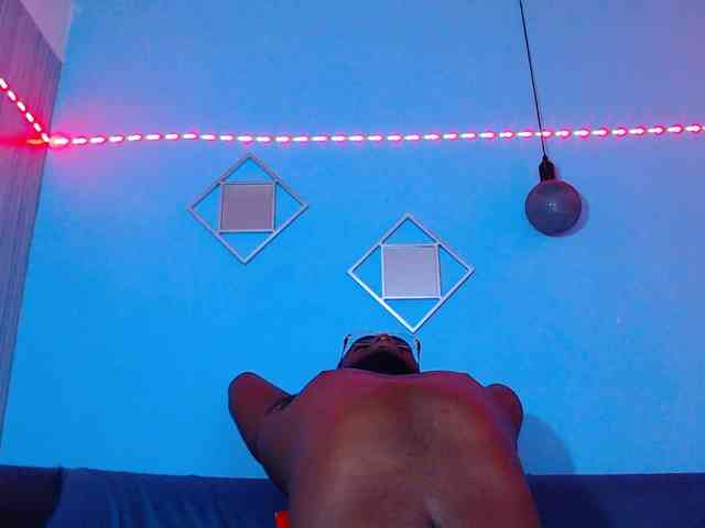 BlackStalliion69 Sex Cam Show
