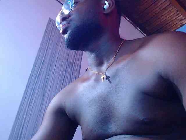 BlackStalliion69 Sex Cam Show