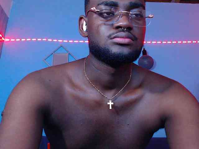BlackStalliion69 Sex Cam Show
