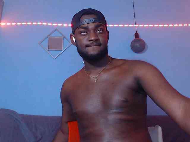 BlackStalliion69 Sex Cam Show