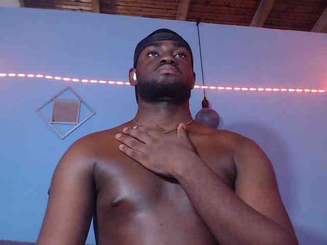 BlackStalliion69 Sex Cam Show