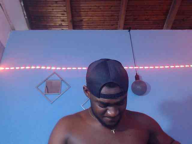 BlackStalliion69 Sex Cam Show