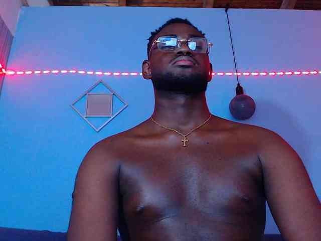 BlackStalliion69 Sex Cam Show