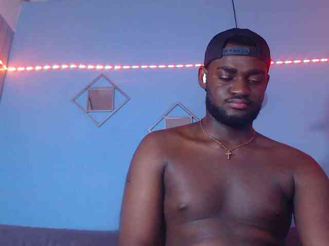 BlackStalliion69 Sex Cam Show