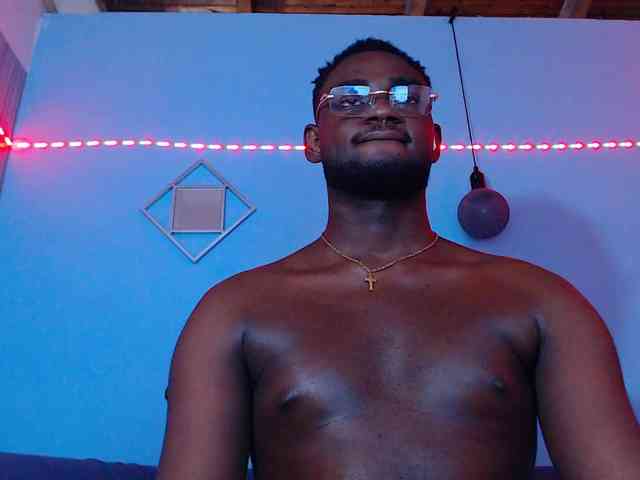 BlackStalliion69 Sex Cam Show