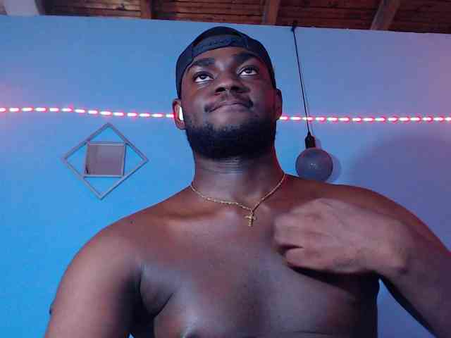 BlackStalliion69 Sex Cam Show