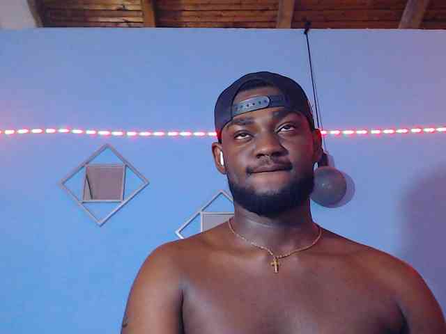 BlackStalliion69 Sex Cam Show
