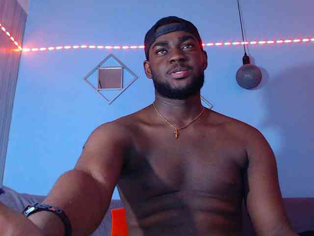 BlackStalliion69 Sex Cam Show