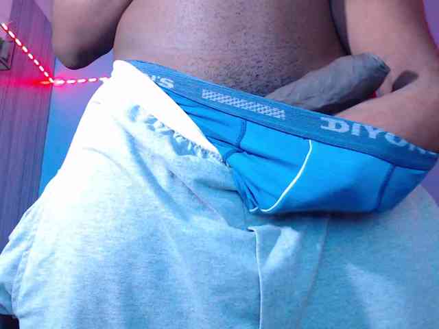 BlackStalliion69 Sex Cam Show