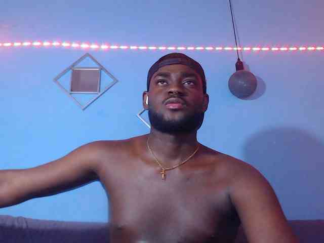 BlackStalliion69 Sex Cam Show