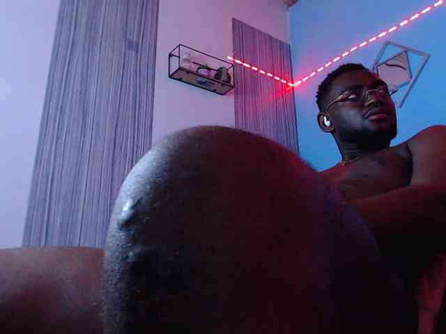 BlackStalliion69 Sex Cam Show