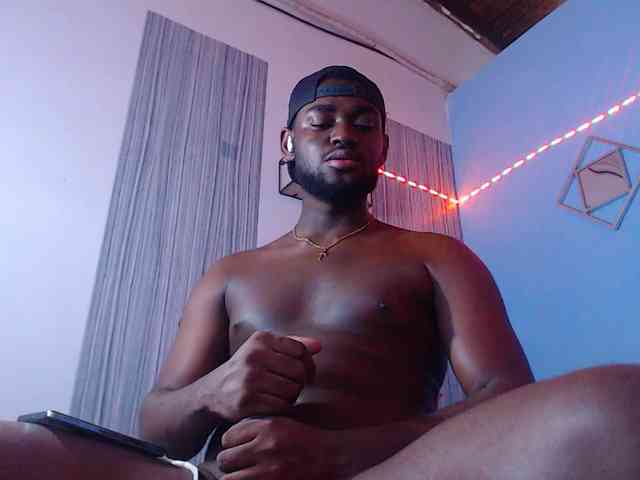 BlackStalliion69 Sex Cam Show