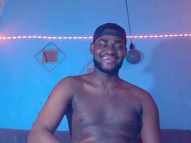 BlackStalliion69 Sex Cam Show