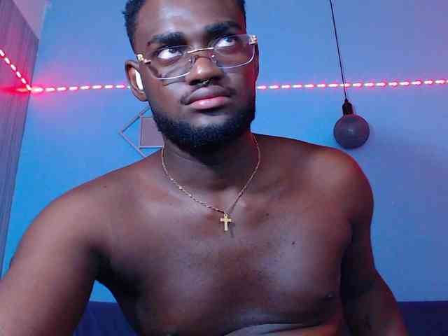 BlackStalliion69 Sex Cam Show