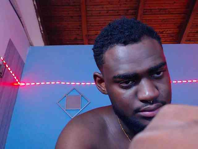 BlackStalliion69 Sex Cam Show