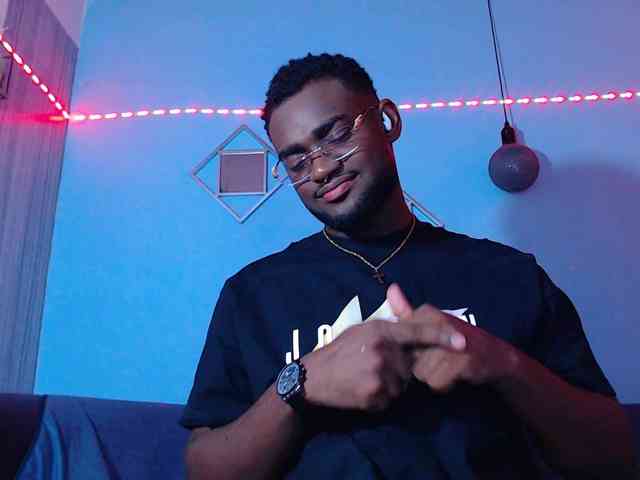 BlackStalliion69 Sex Cam Show