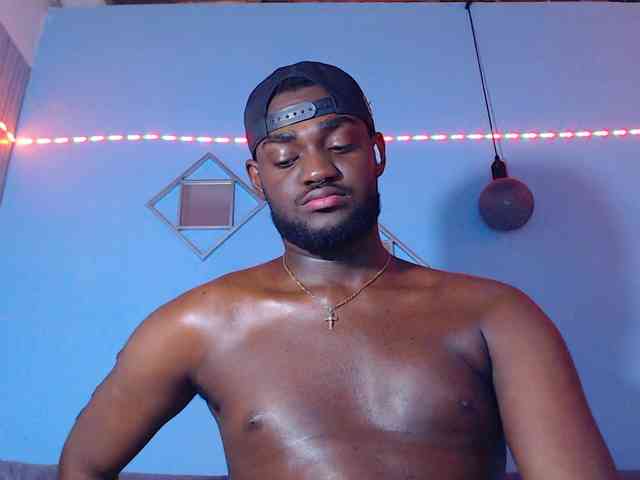 BlackStalliion69 Sex Cam Show