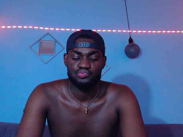 BlackStalliion69 Sex Cam Show