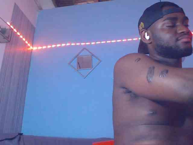 BlackStalliion69 Sex Cam Show