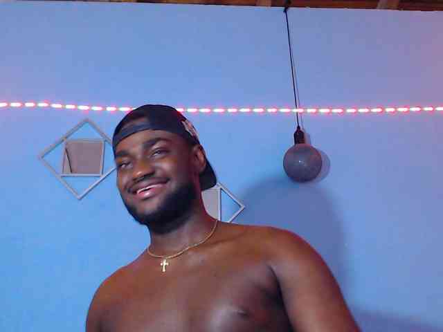 BlackStalliion69 Sex Cam Show