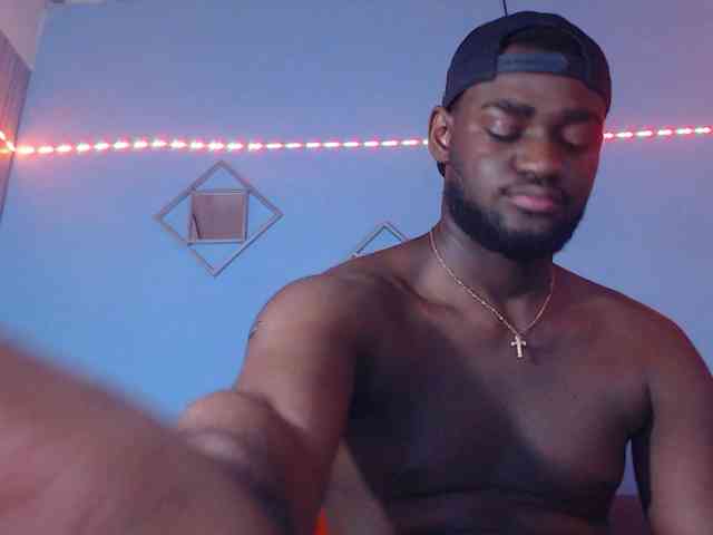 BlackStalliion69 Sex Cam Show