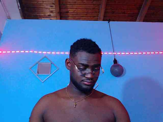 BlackStalliion69 Sex Cam Show