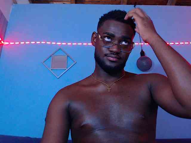 BlackStalliion69 Sex Cam Show