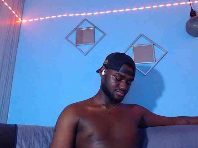 BlackStalliion69 Sex Cam Show
