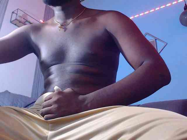 BlackStalliion69 Sex Cam Show