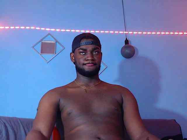 BlackStalliion69 Sex Cam Show