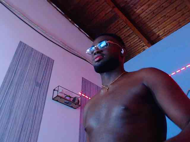 BlackStalliion69 Sex Cam Show