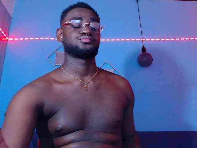 BlackStalliion69 Sex Cam Show