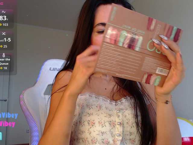 GiaVibey live cam on BongaCams