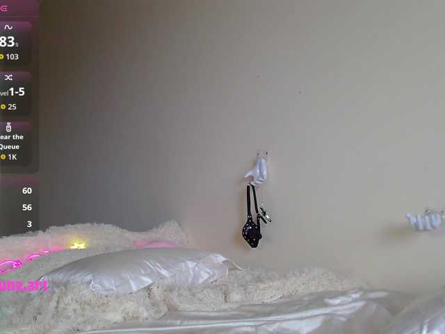 GiaVibey live cam on BongaCams