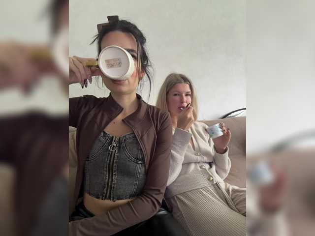 GiaVibey live cam on BongaCams