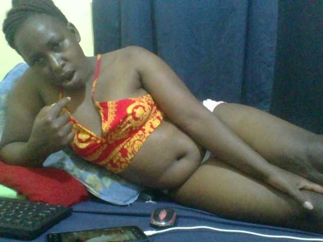naughty-slender Cam en directo en BongaCams