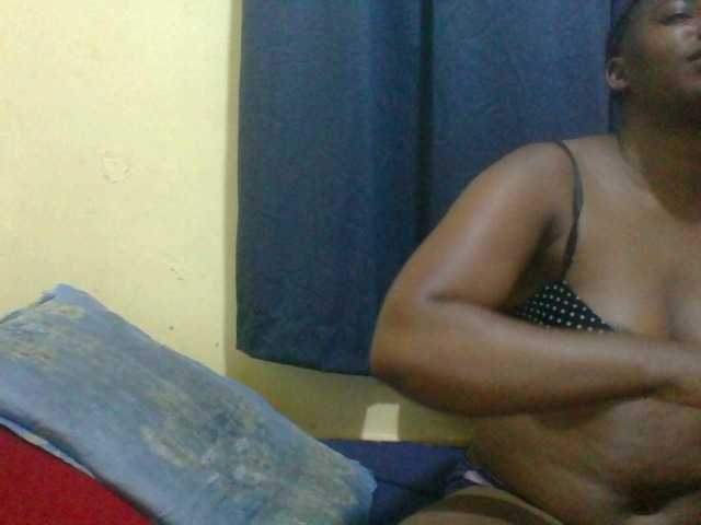 naughty-slender live cam on BongaCams